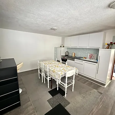 アパート Unatesnim Bihać